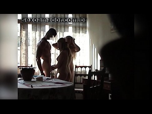 ❤️ دوستان سکس یک مرد غول پیکر و سه نفری را با او دعوت می کنند پورنو در fa.porno24-7.ru ❤